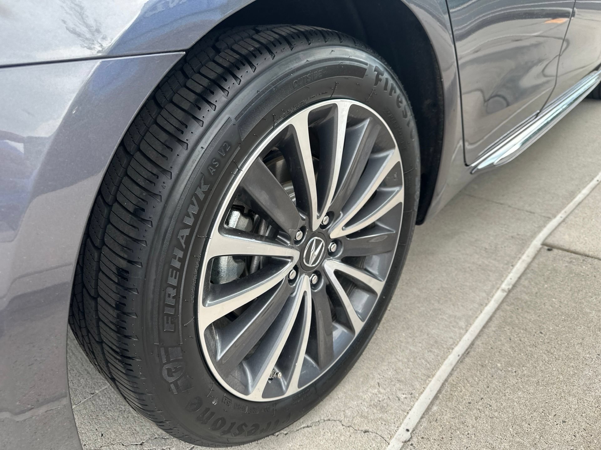 Used 2018 Acura TLX w/ Advance Package FWD image 12