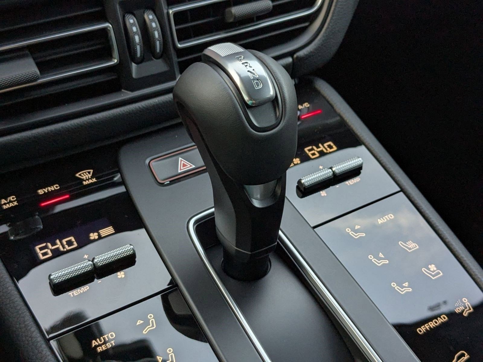 Certified 2026 Porsche Macan AWD/4WD image 20