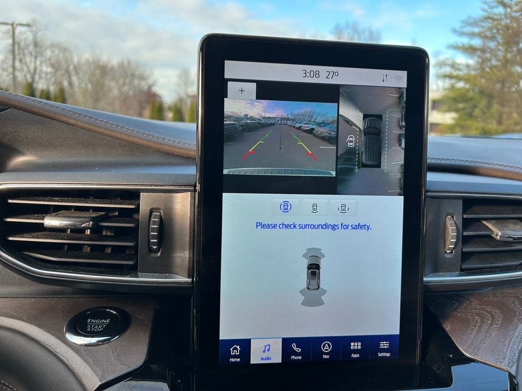 Certified 2022 Ford Explorer Platinum w/ Equipment Group 601A image 29