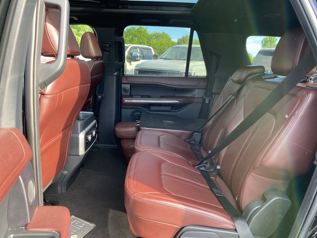 Used 2024 Ford Expedition Max Limited AWD/4WD image 8