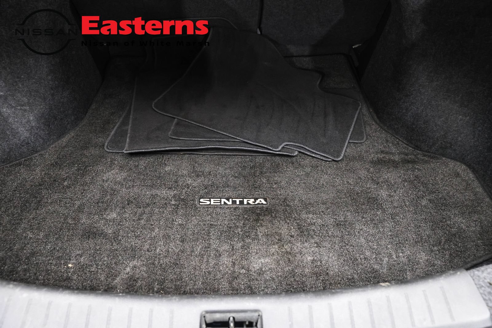 Used 2019 Nissan Sentra SR FWD image 9