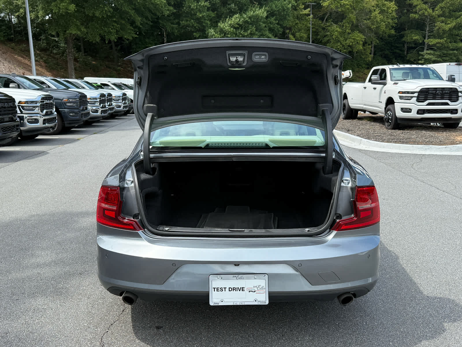 Used 2018 Volvo S90 T5 Momentum AWD/4WD image 30