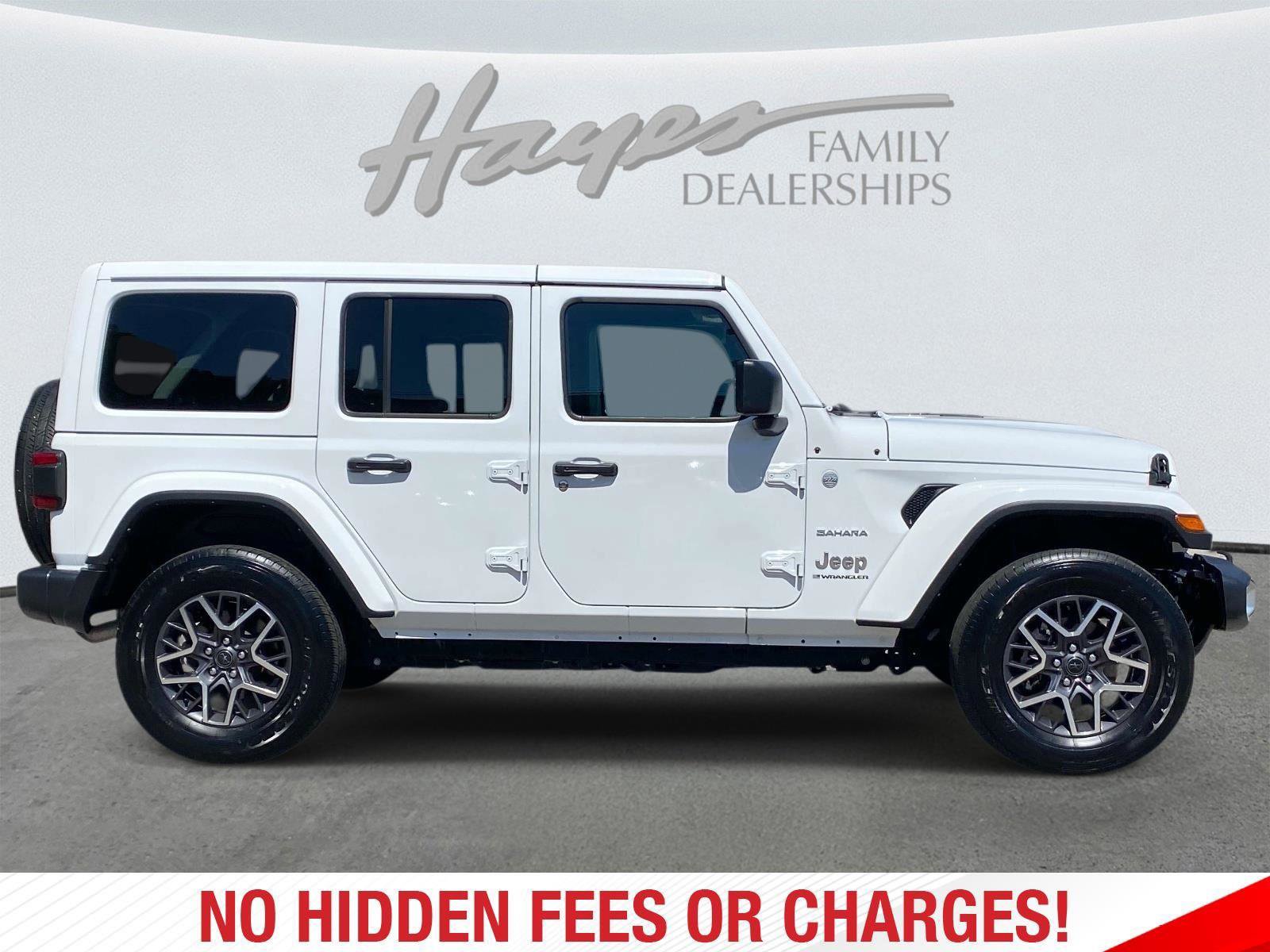 Used 2024 Jeep Wrangler Unlimited Sahara w/ Dual Top Group AWD/4WD image 2