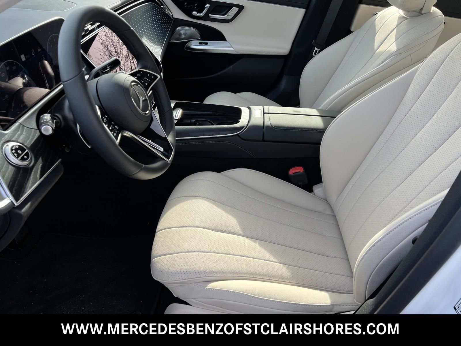 New 2026 Mercedes-Benz E 350 4MATIC Sedan image 21