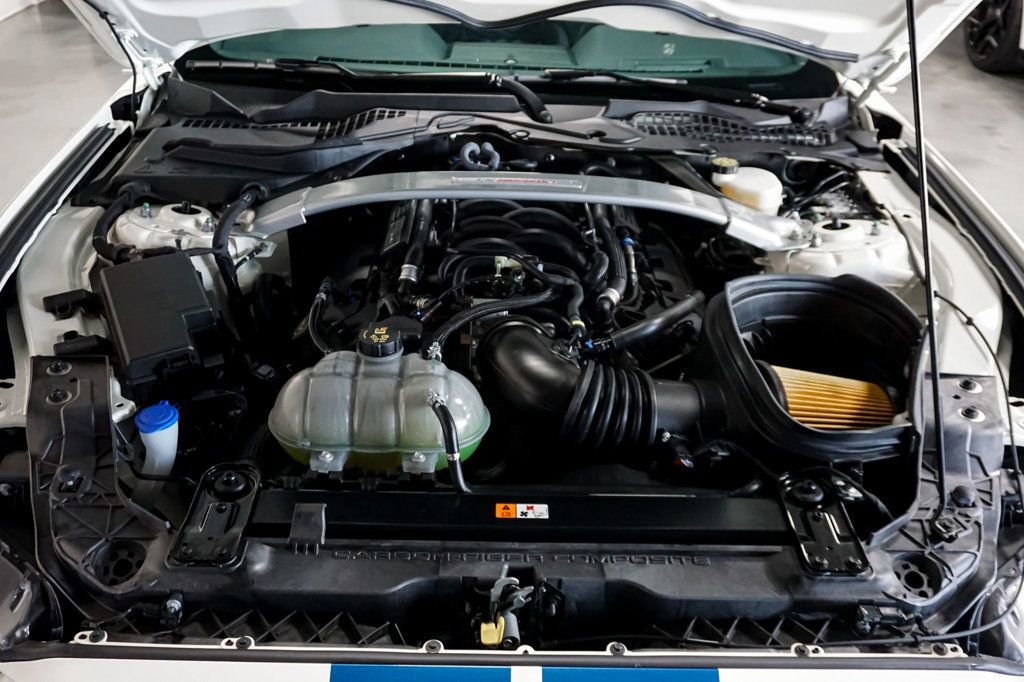 Used 2020 Ford Mustang Shelby GT350 w/ Technology Package image 14