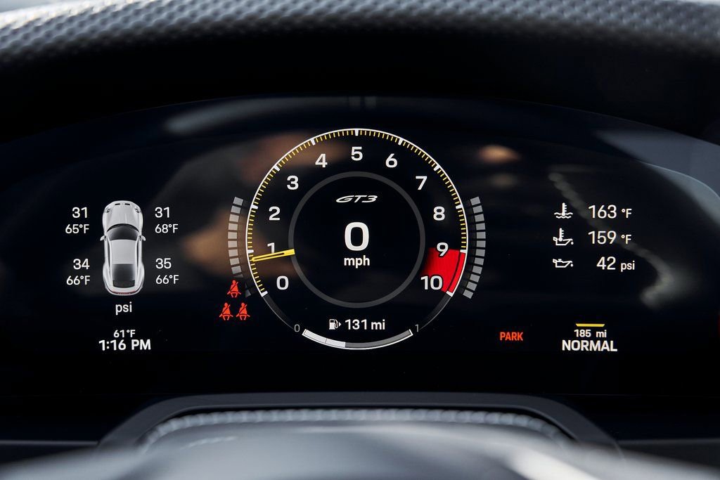 Used 2025 Porsche 911 GT3 w/ Chrono Package RWD image 59