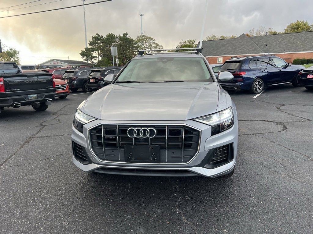 Used 2022 Audi Q8 Premium Plus w/ Premium Plus Package image 3