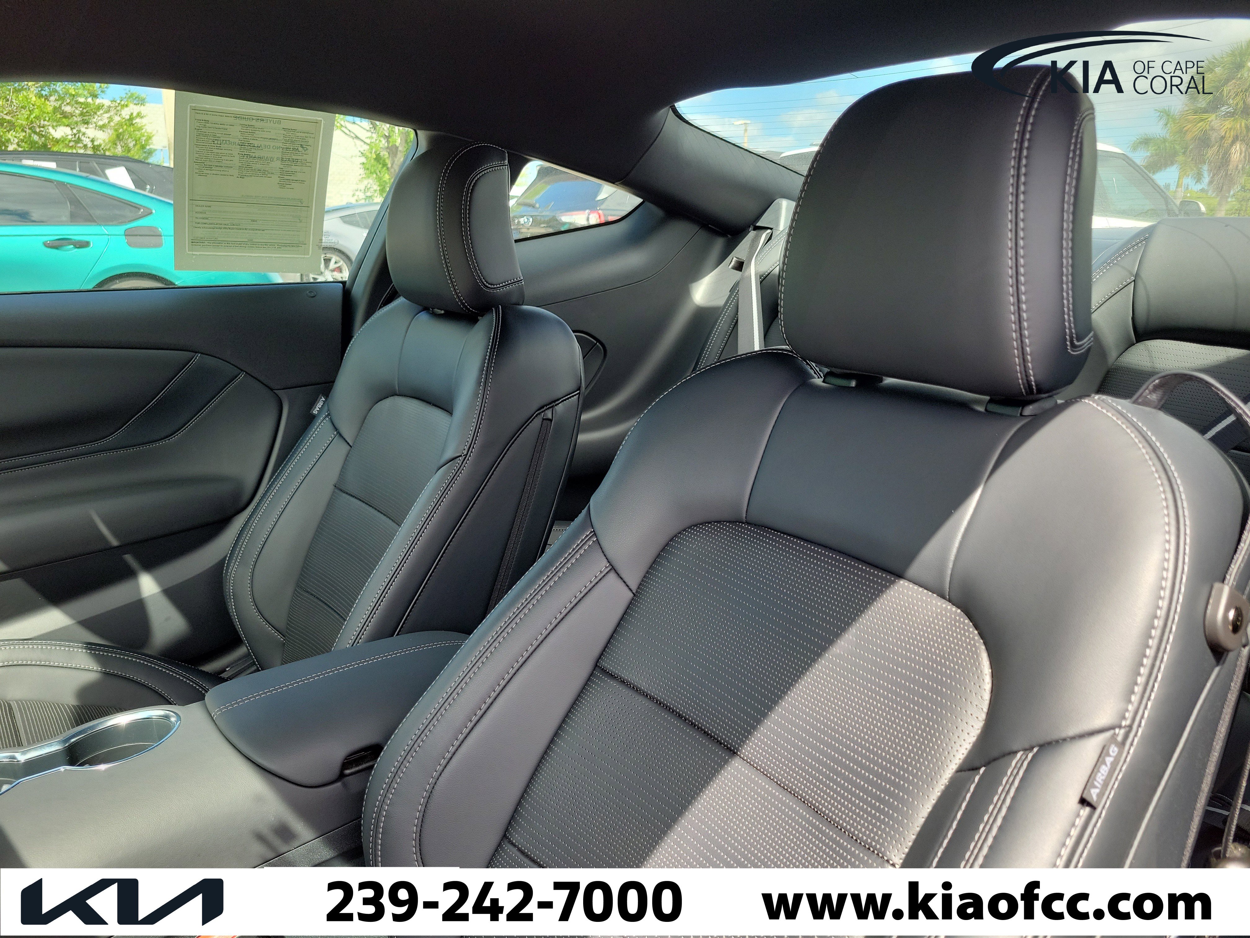 Used 2025 Ford Mustang GT Premium image 7