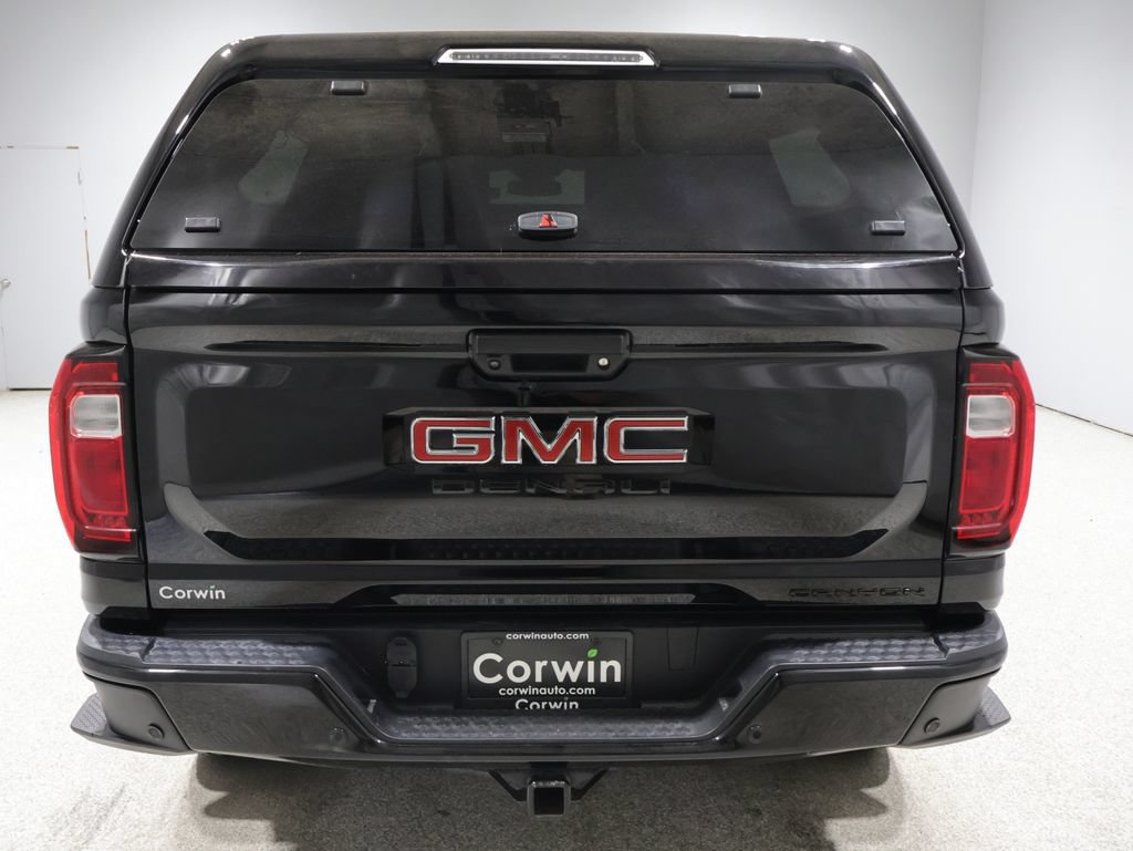 Used 2024 GMC Canyon Denali w/ LPO, Denali Black Edition AWD/4WD video 3
