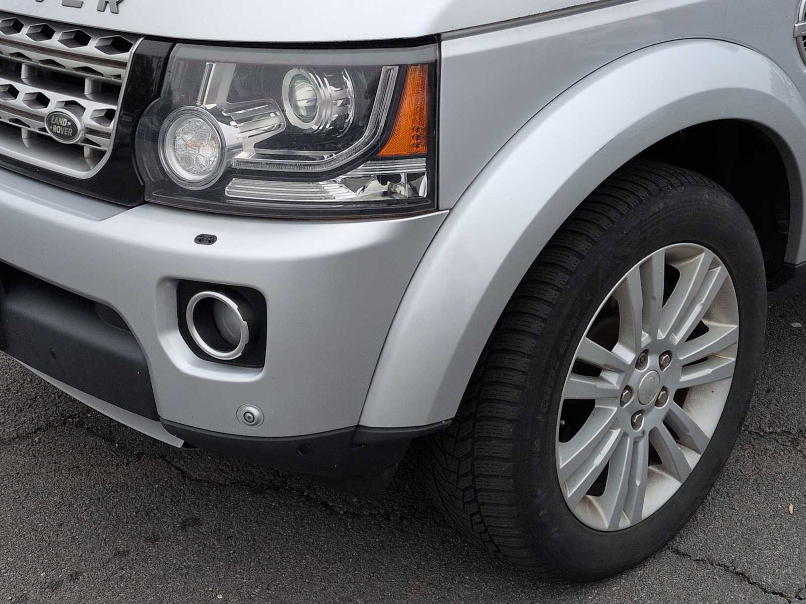 Used 2014 Land Rover LR4 HSE LUX AWD/4WD image 11