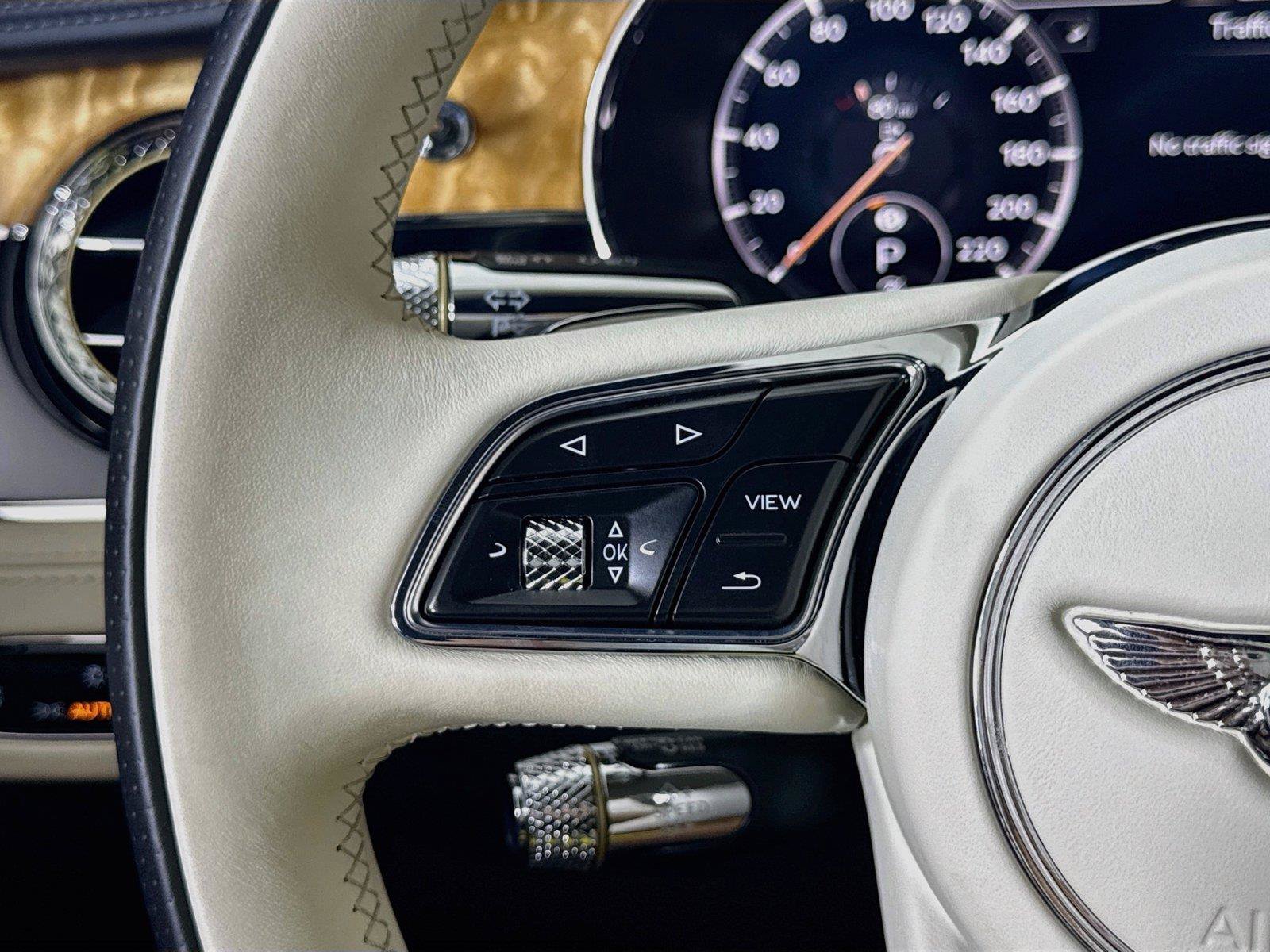 Used 2023 Bentley Continental GT V8 AWD/4WD image 24