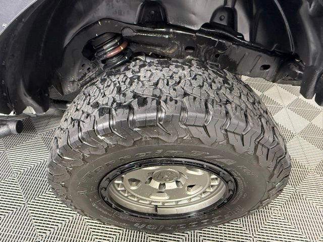 Used 2021 Ford Bronco Badlands image 19