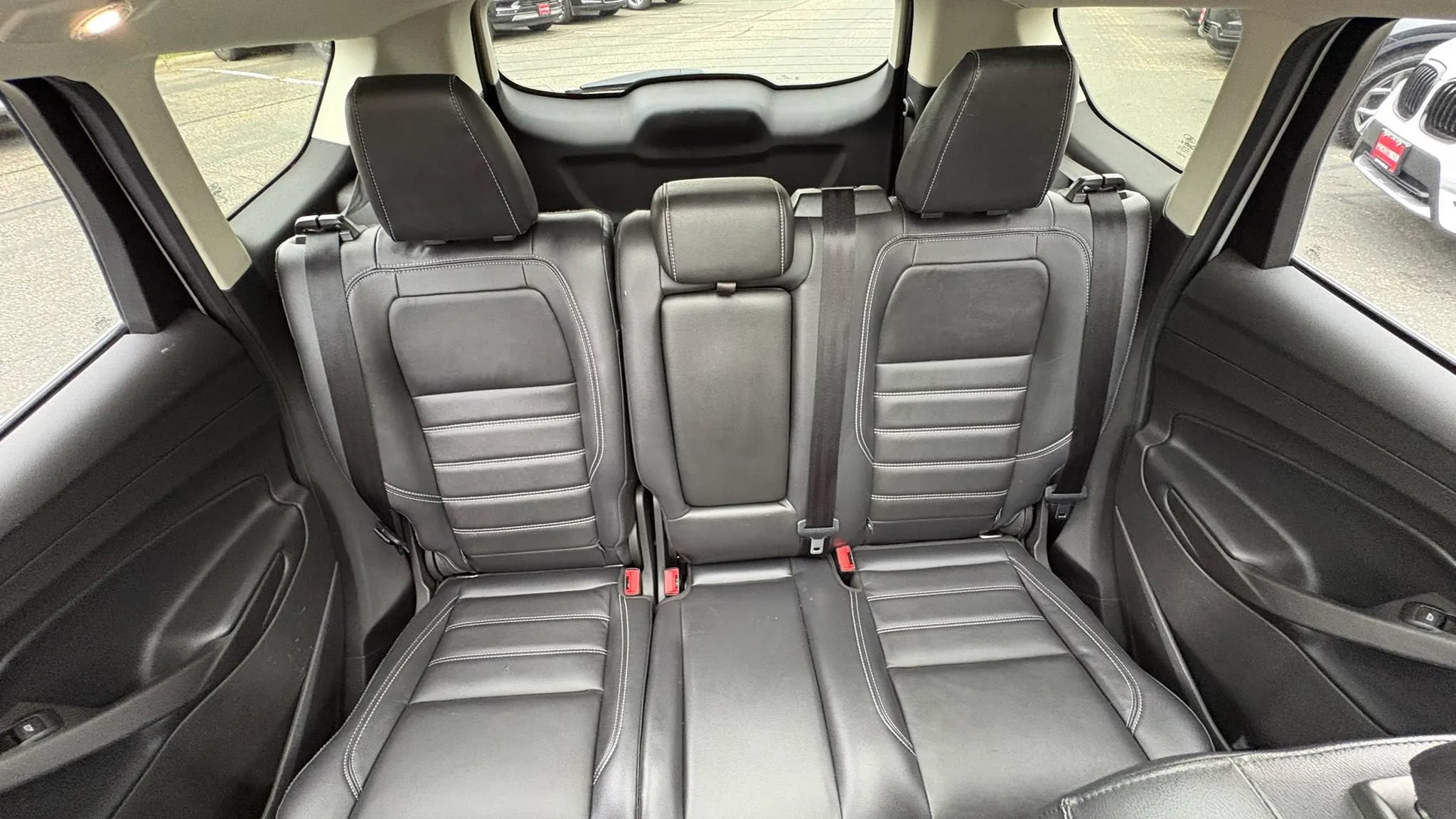 Used 2018 Ford Escape SEL w/ Ford Safe & Smart Package AWD/4WD image 36