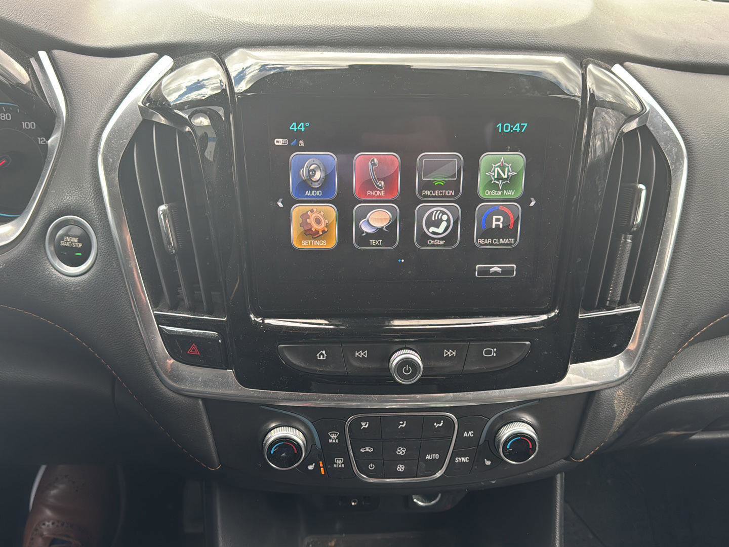 Used 2019 Chevrolet Traverse LT w/ LPO, Floor Liner Package image 15