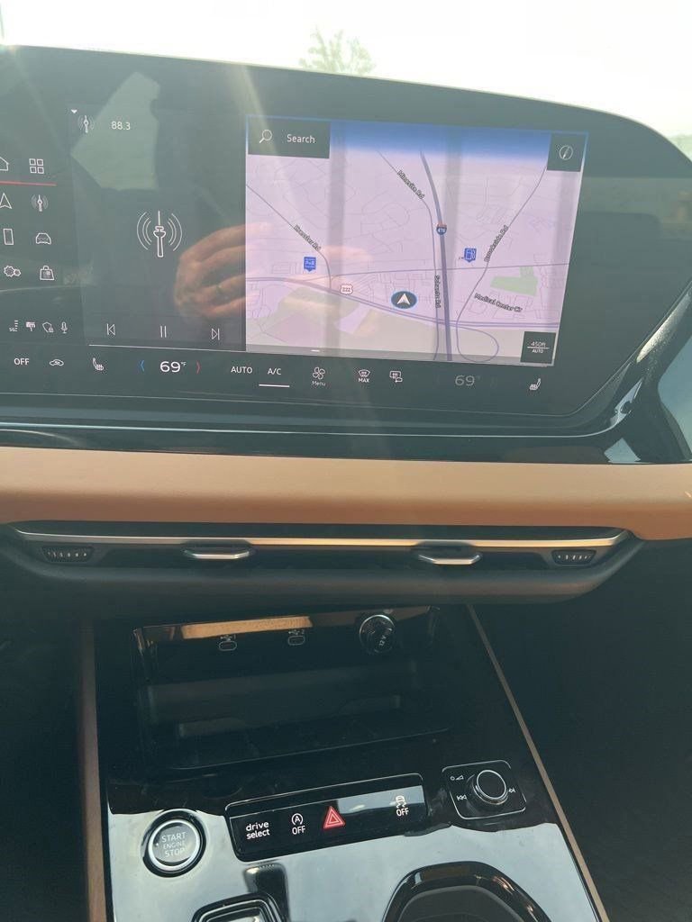 Used 2025 Audi A5 2.0T Premium w/ Convenience Package image 15