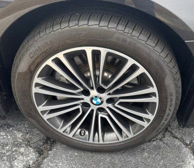 Used 2020 BMW 530i w/ Premium Package image 8