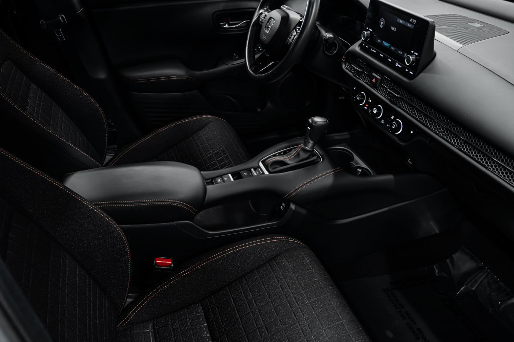 Used 2024 Honda HR-V Sport image 30