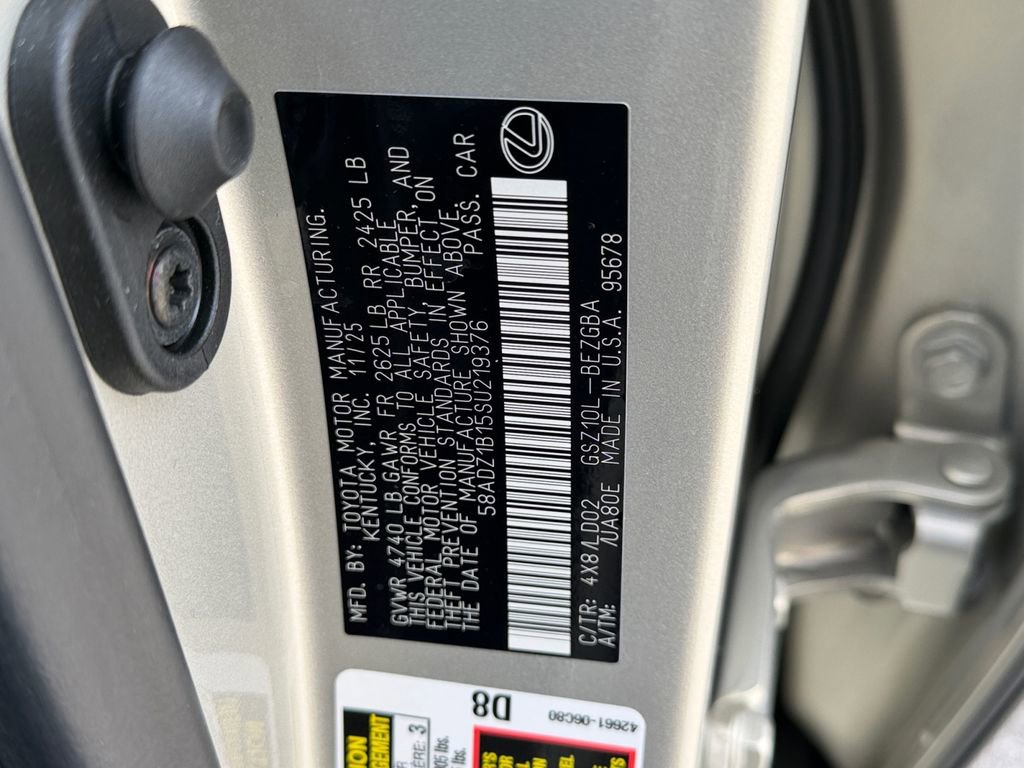 Certified 2025 Lexus ES 350 w/ Premium Package image 27