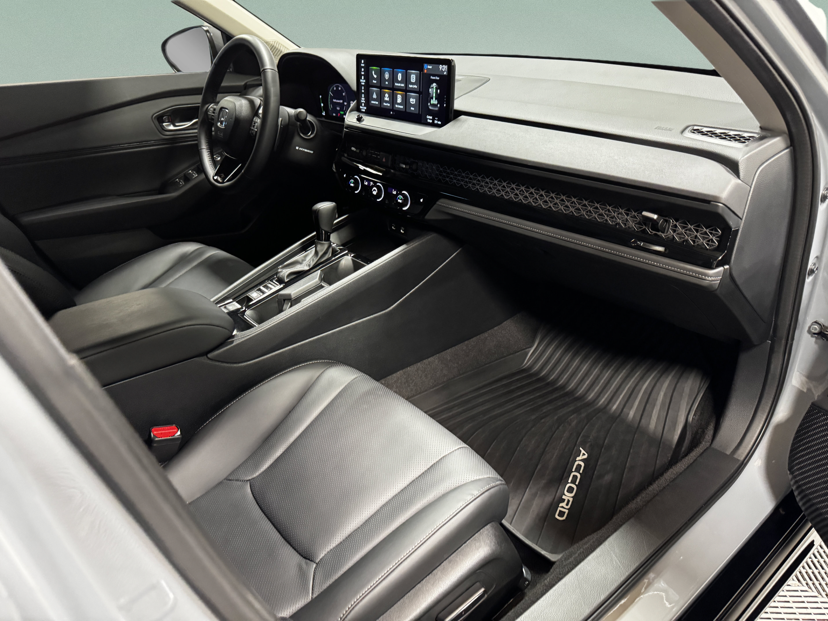 Used 2025 Honda Accord EX-L image 11