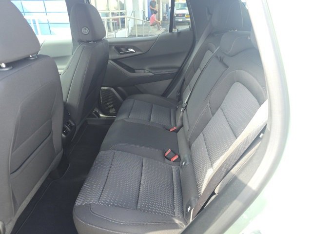 New 2026 Chevrolet Equinox LT w/ Safety and Technology Package image 6