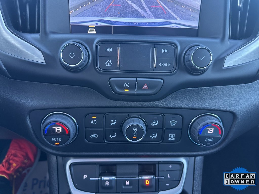 Used 2024 GMC Terrain SLT image 4