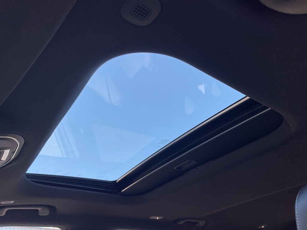 New 2025 Jeep Grand Cherokee L Altitude image 18