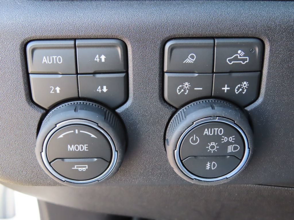 New 2026 Chevrolet Silverado 1500 RST w/ RST All Star Premium Package AWD/4WD image 18