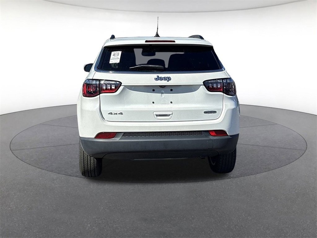Certified 2022 Jeep Compass Latitude image 5