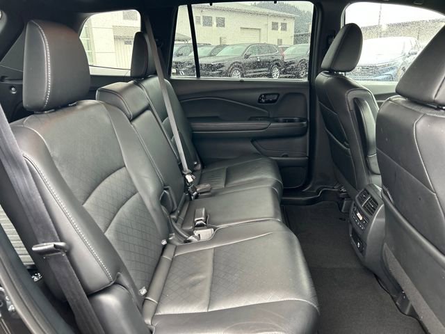 Used 2023 Honda Passport Elite image 13