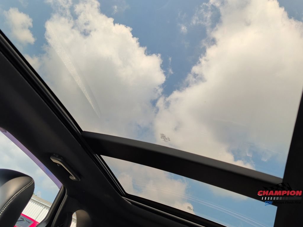 Used 2019 Ford Edge ST w/ Equipment Group 401A AWD/4WD image 29