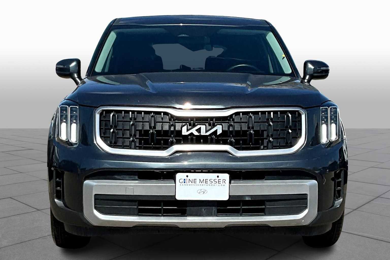 Used 2023 Kia Telluride LX image 6