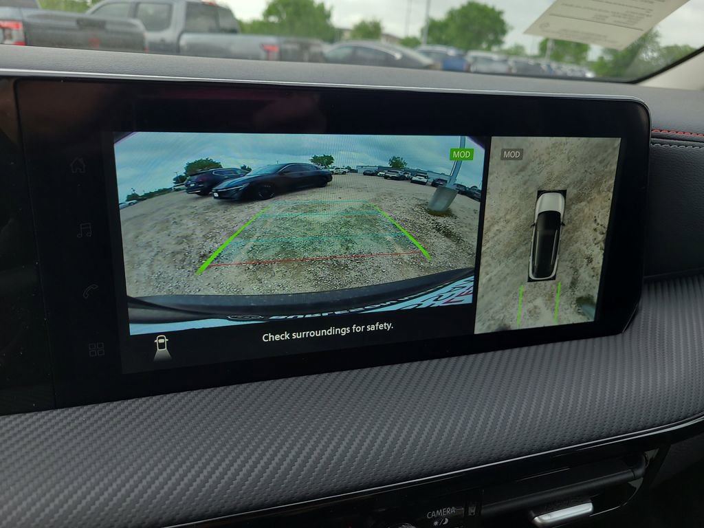 New 2026 Nissan Kicks SR FWD image 18