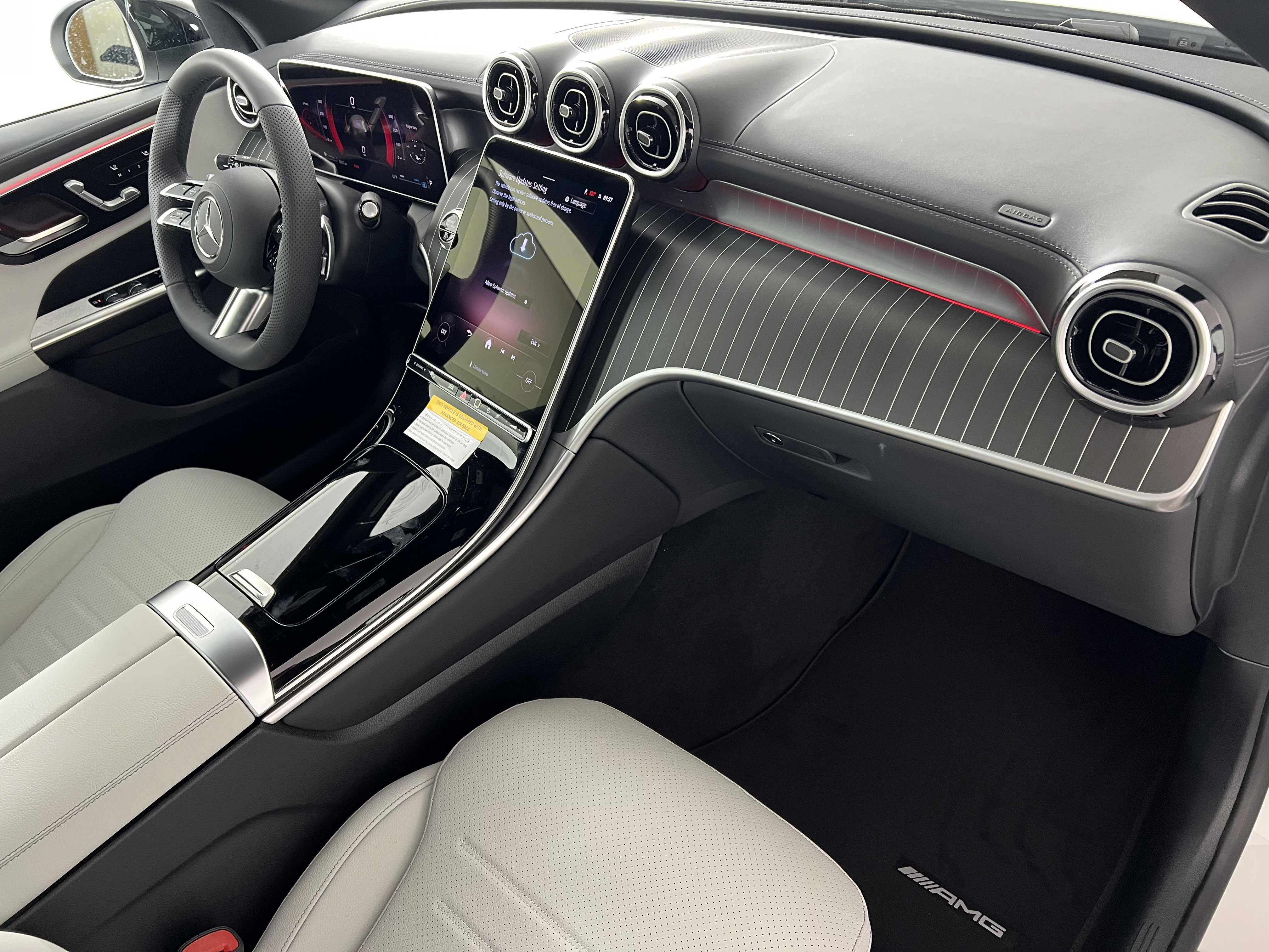 New 2026 Mercedes-Benz GLC 300 4MATIC image 27