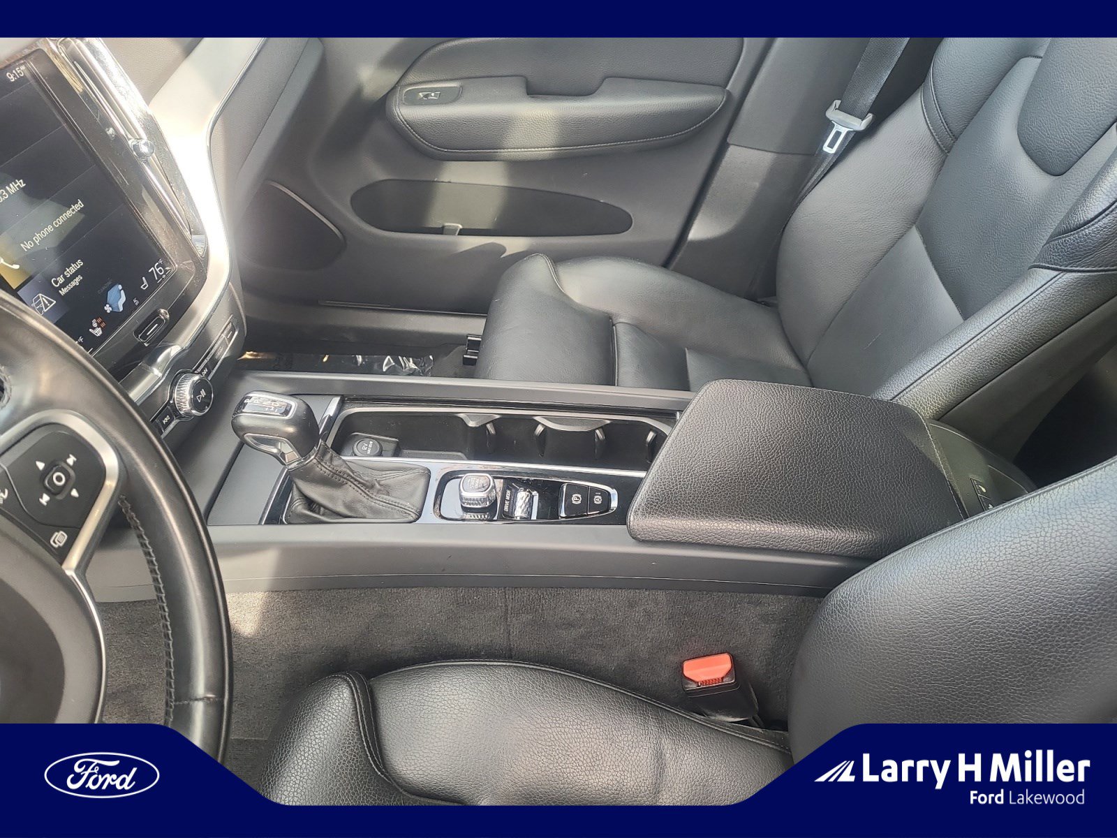 Used 2019 Volvo XC60 T5 Momentum w/ Premium Package image 15