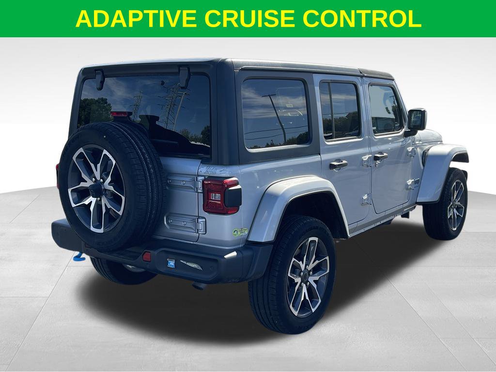 Used 2024 Jeep Wrangler Unlimited w/ Convenience Group AWD/4WD image 7