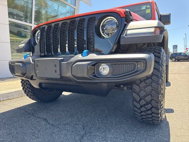 Used 2023 Jeep Wrangler Unlimited w/ Convenience Group AWD/4WD image 5