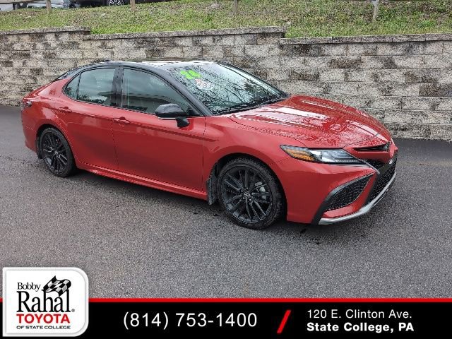 Used 2024 Toyota Camry XSE w/ Cold Weather Package AWD/4WD image 1