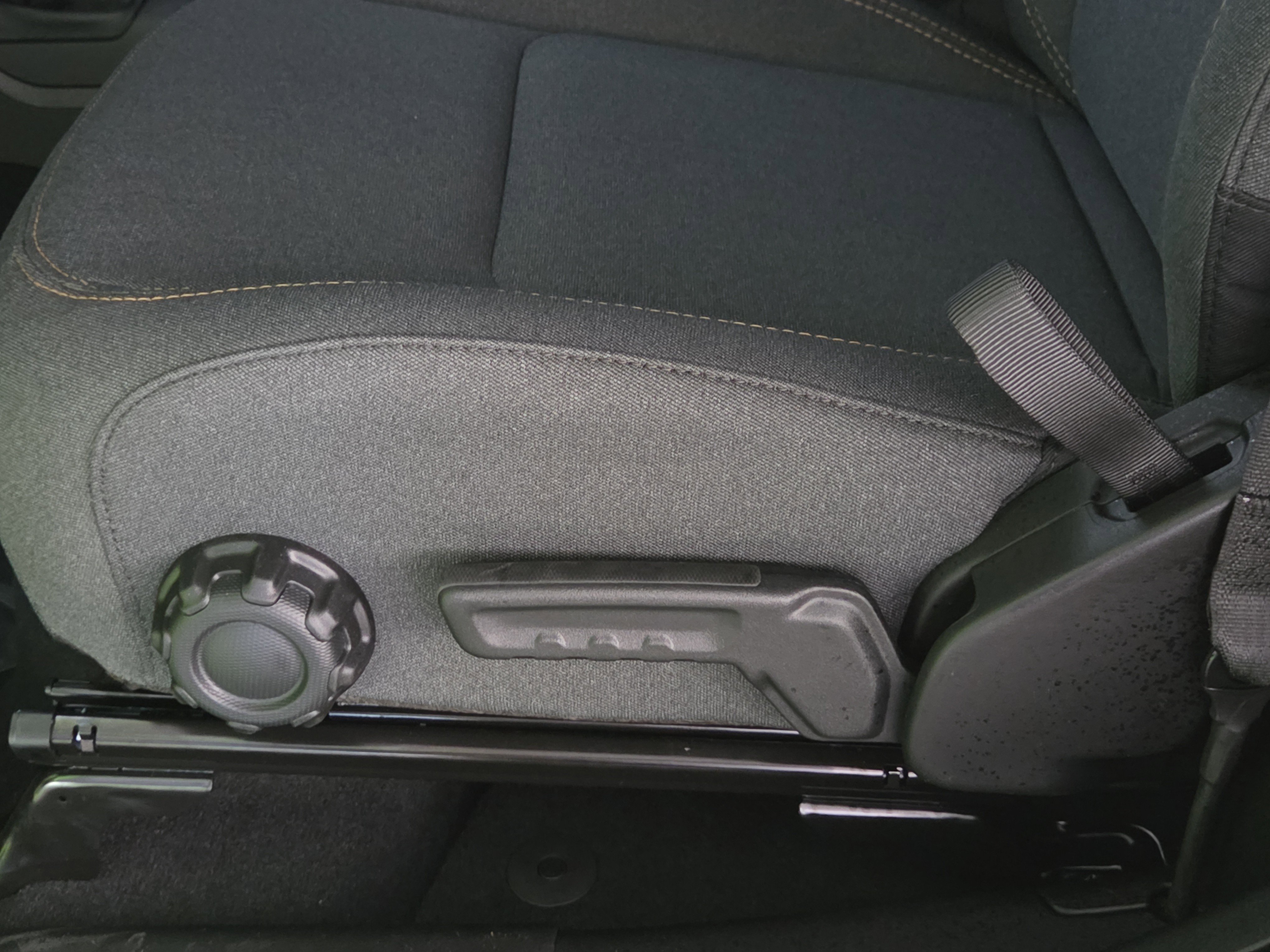 New 2026 Jeep Wrangler Sport image 22