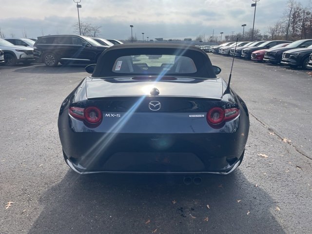 New 2025 MAZDA MX-5 Miata Club w/ Brembo/BBS Recaro Package image 4