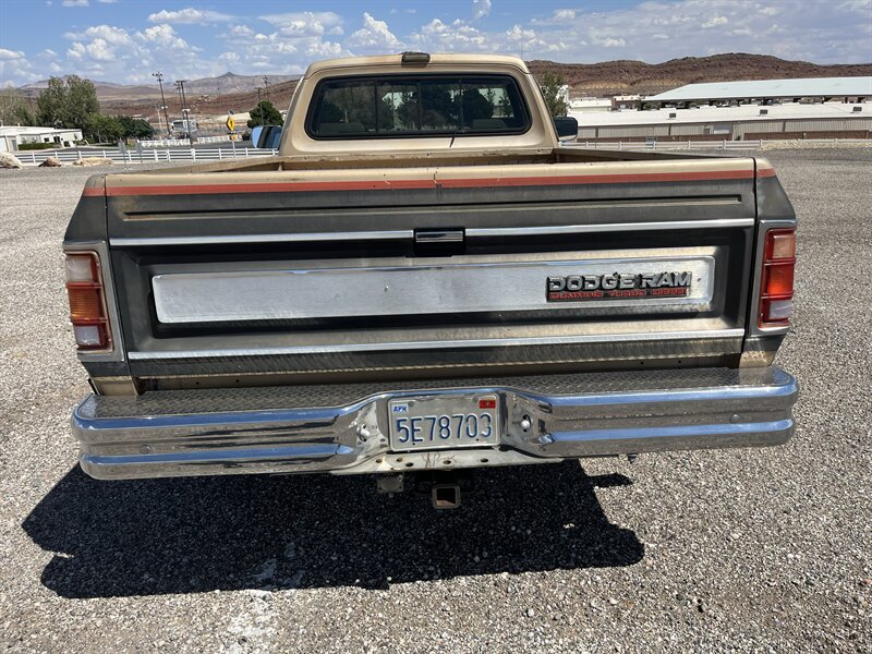 Used 1990 Dodge D/W Truck 250 RWD image 7