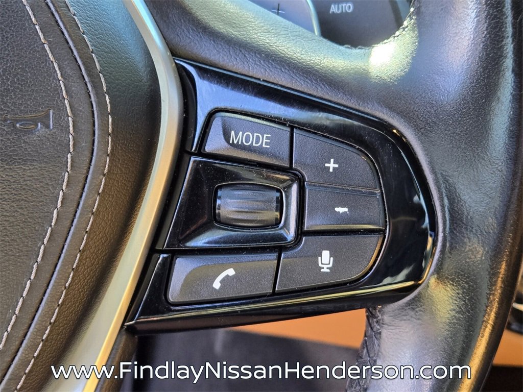 Used 2019 BMW 540i w/ Convenience Package image 30