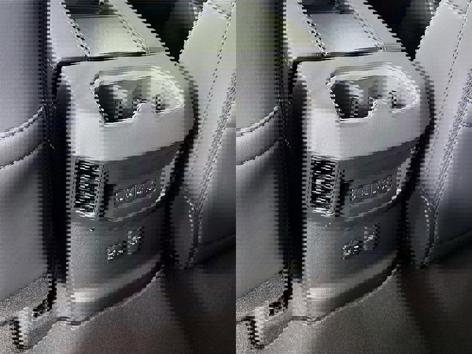 New 2025 Toyota Tundra Platinum image 41