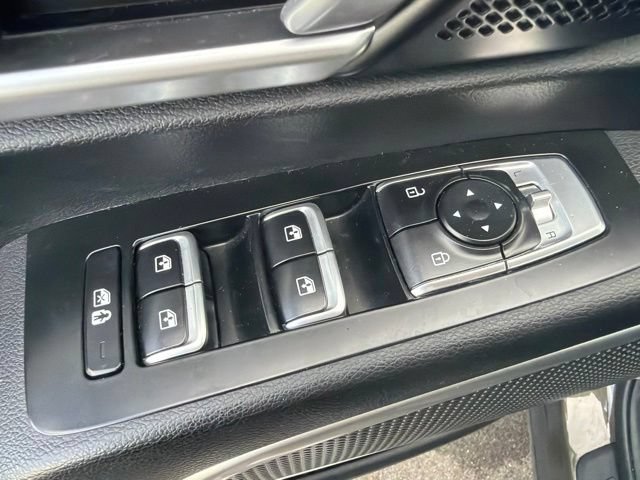 Used 2020 Kia Telluride S AWD/4WD image 25