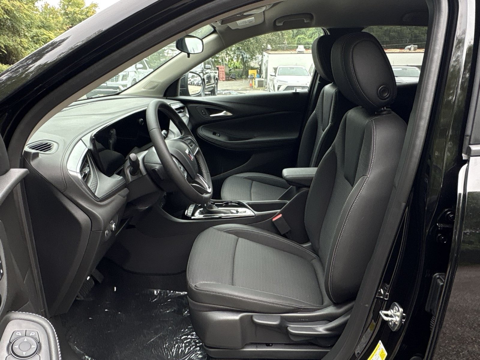 New 2026 Buick Encore GX Preferred FWD image 13