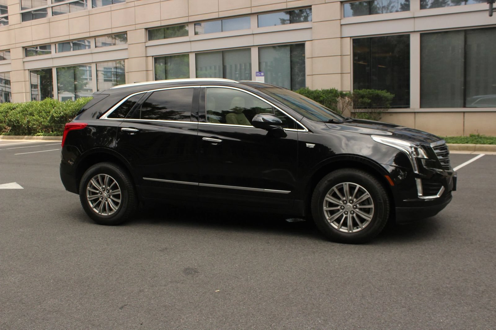 Used 2018 Cadillac XT5 Luxury w/ Driver Awareness Package