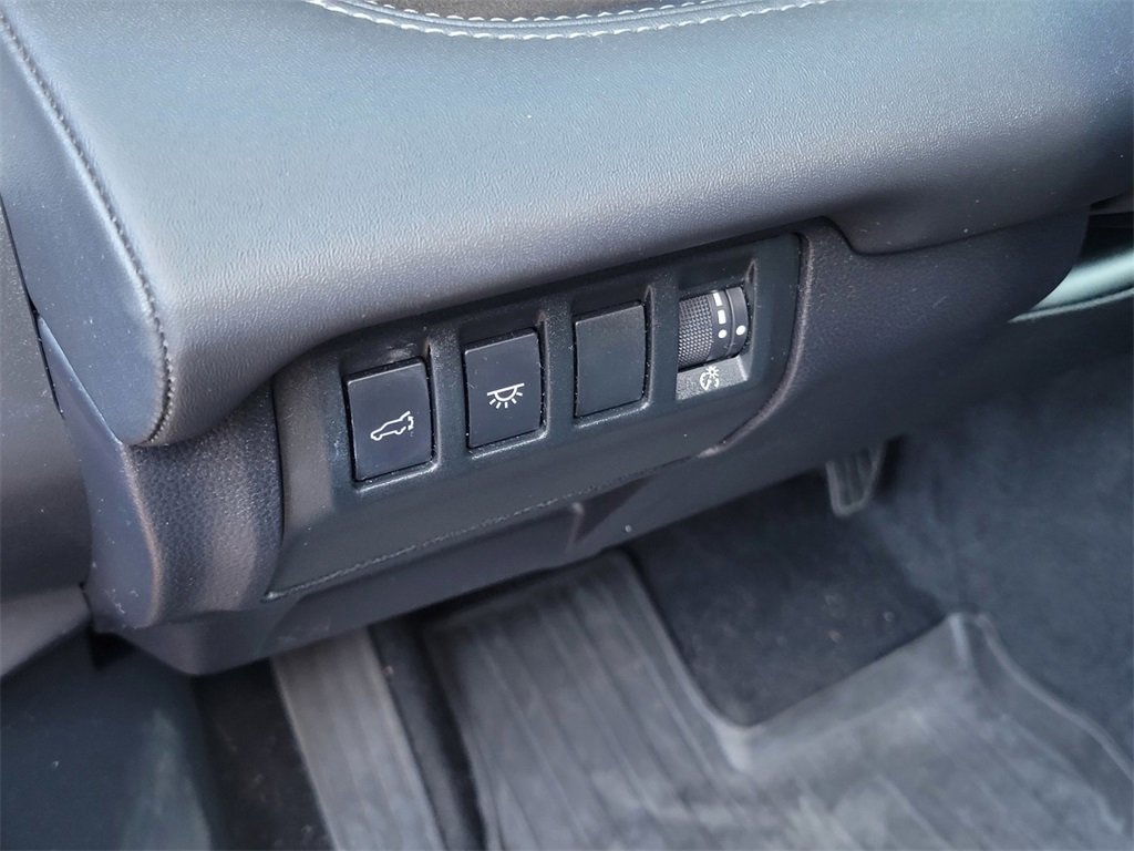 Used 2024 Subaru Ascent Limited image 17