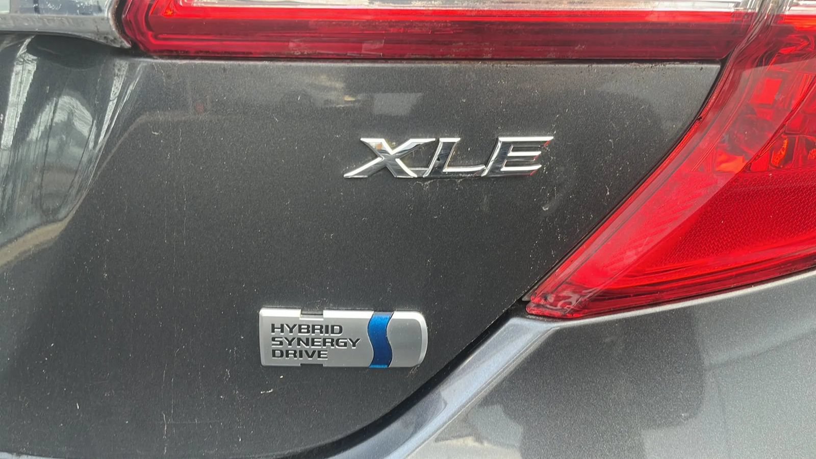 Used 2012 Toyota Camry XLE w/ Leather Pkg FWD image 15