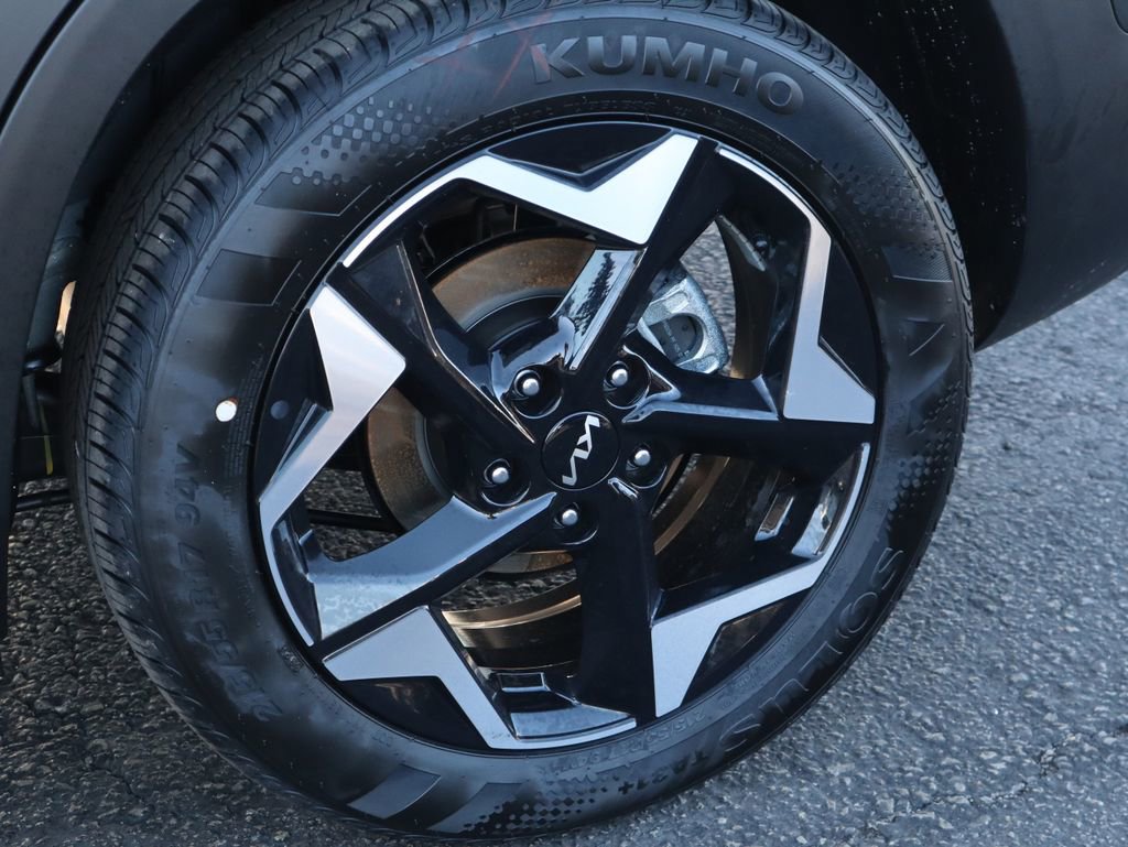 New 2026 Kia Seltos S FWD image 34