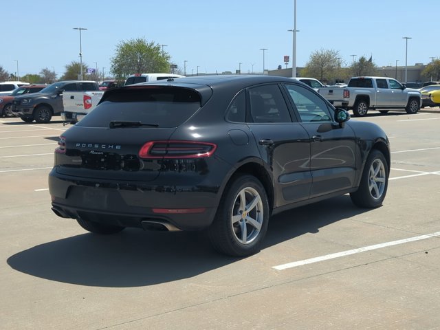 Used 2017 Porsche Macan AWD/4WD image 5
