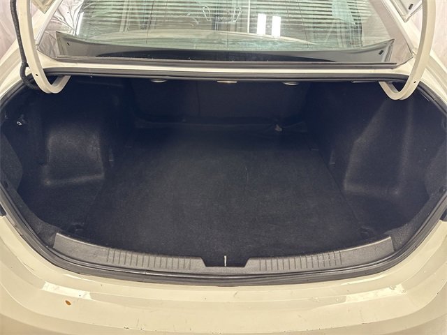 Certified 2017 Chevrolet Malibu LT w/ Leather Package image 23